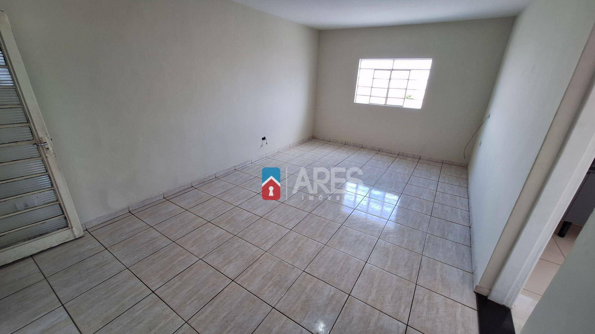 Casa para alugar com 2 quartos, 122m² - Foto 2