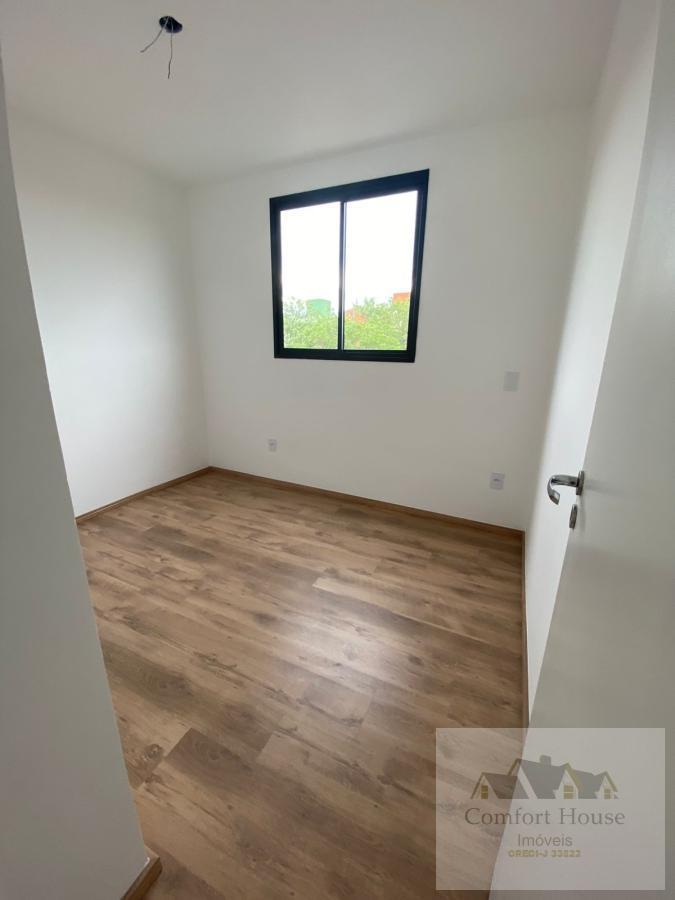 Apartamento à venda com 2 quartos, 40m² - Foto 25