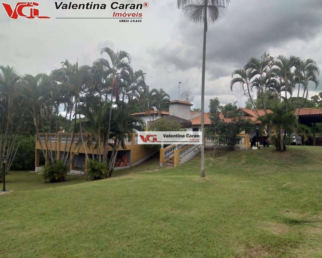 Casa de Condomínio à venda com 4 quartos, 395m² - Foto 2