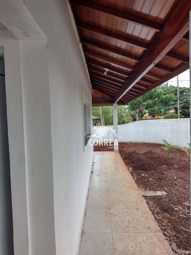 Chácara à venda com 4 quartos, 422m² - Foto 13