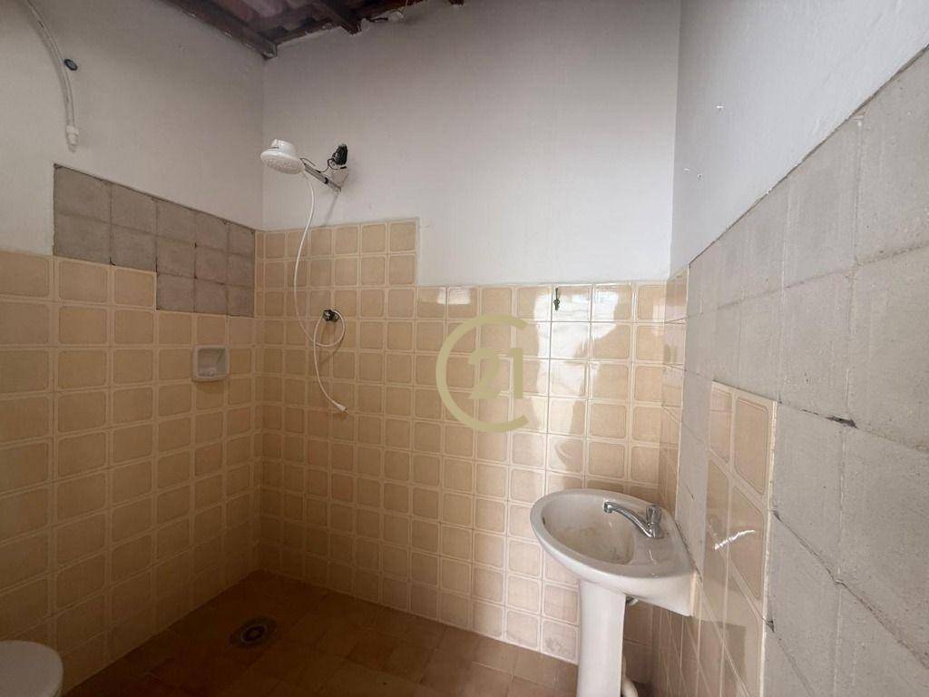 Casa à venda com 3 quartos, 198m² - Foto 18