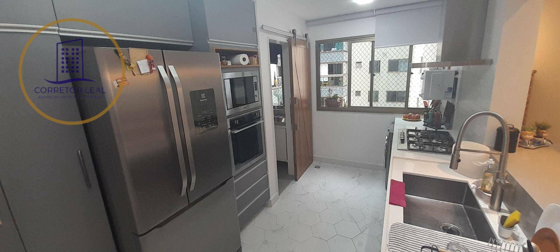 Apartamento à venda com 3 quartos, 126m² - Foto 9