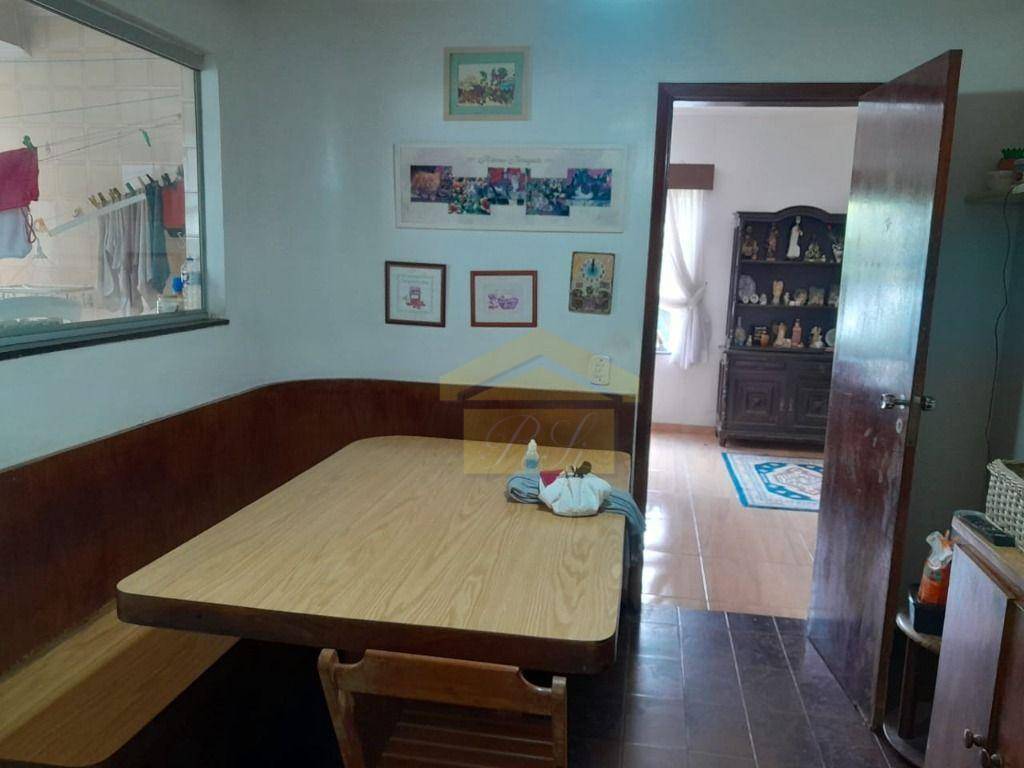 Sobrado à venda com 4 quartos, 264m² - Foto 7