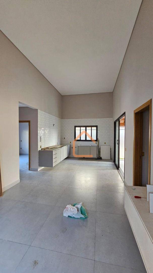 Casa à venda com 3 quartos, 182m² - Foto 6
