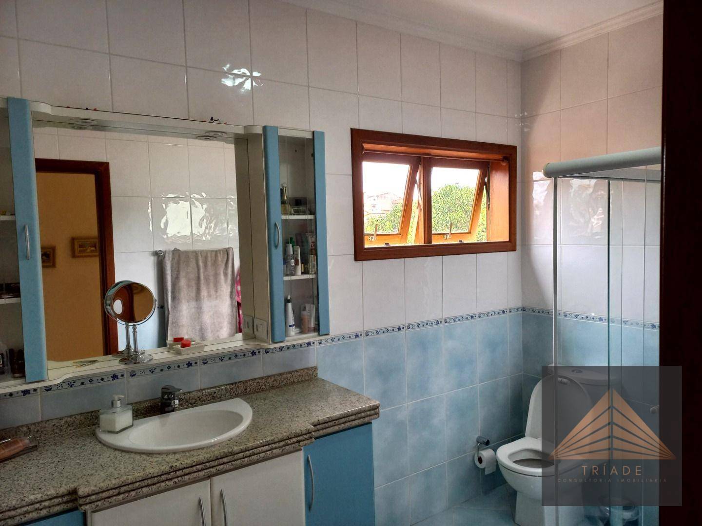 Casa à venda com 3 quartos, 244m² - Foto 10