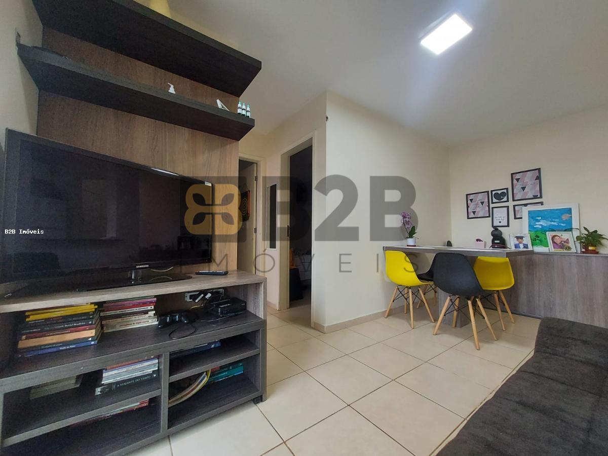 Apartamento à venda com 2 quartos, 48m² - Foto 3