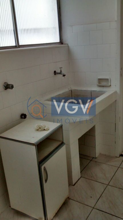 Apartamento para alugar com 3 quartos, 90m² - Foto 13