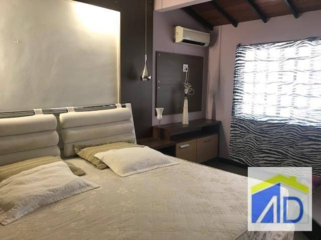 Casa de Condomínio à venda com 3 quartos, 310m² - Foto 24