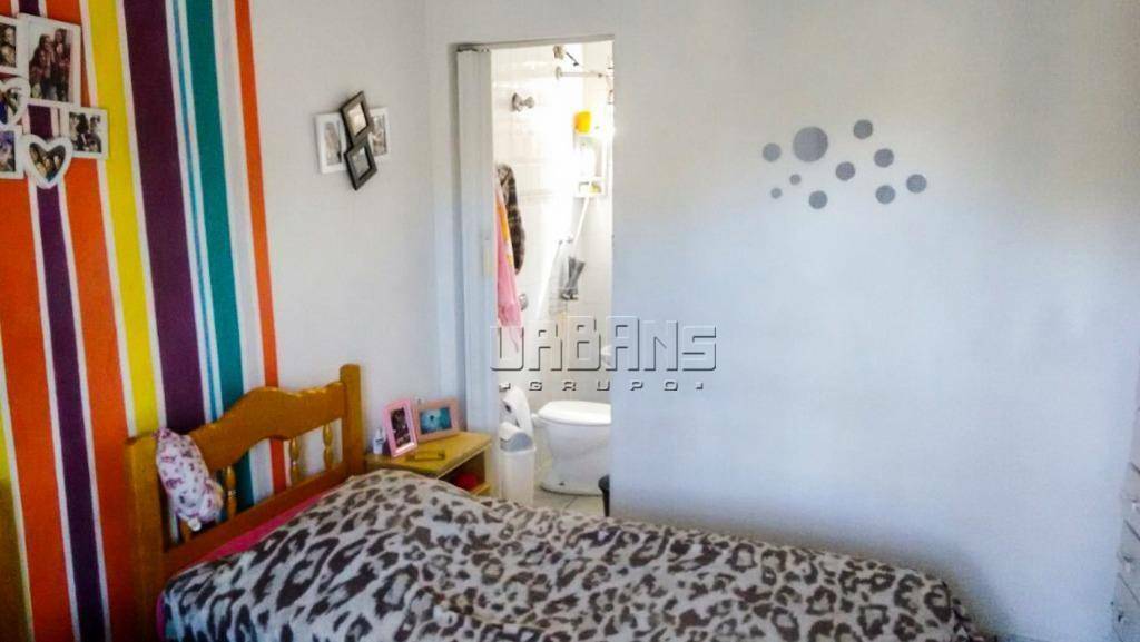 Casa à venda e aluguel com 3 quartos, 180m² - Foto 5