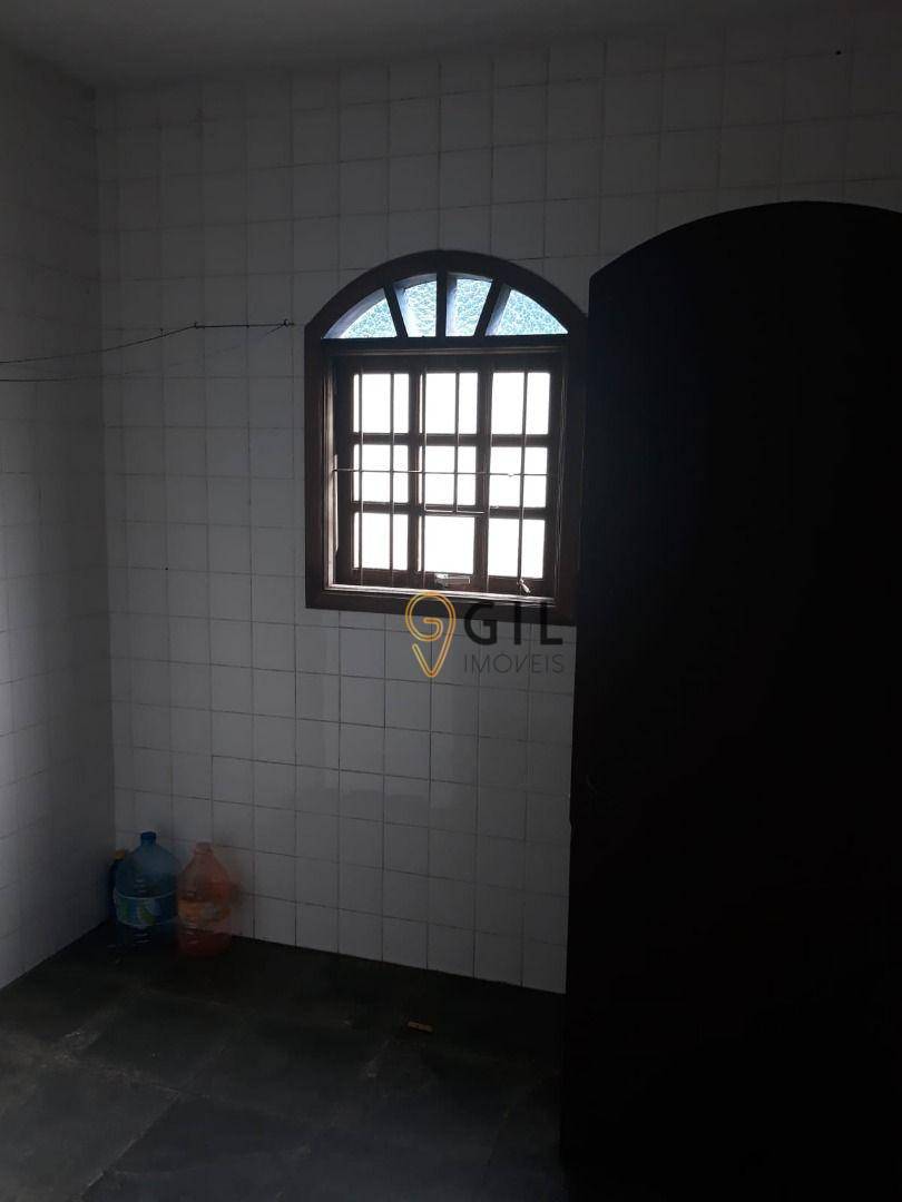 Chácara à venda com 4 quartos, 200m² - Foto 22