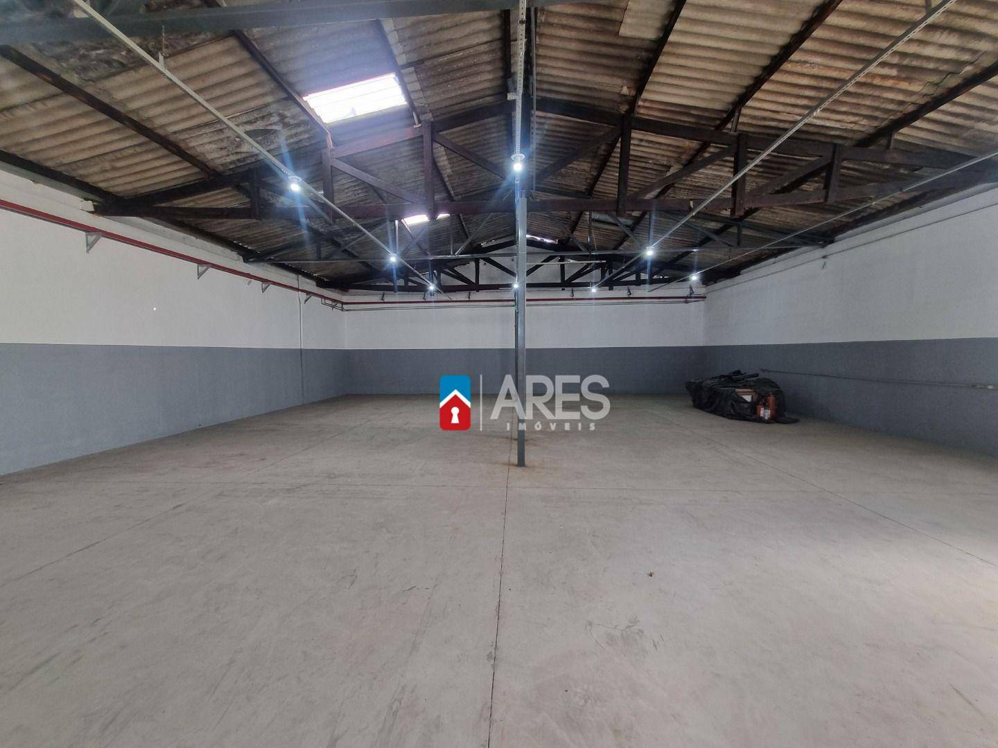 Depósito-Galpão-Armazém para alugar, 410m² - Foto 8