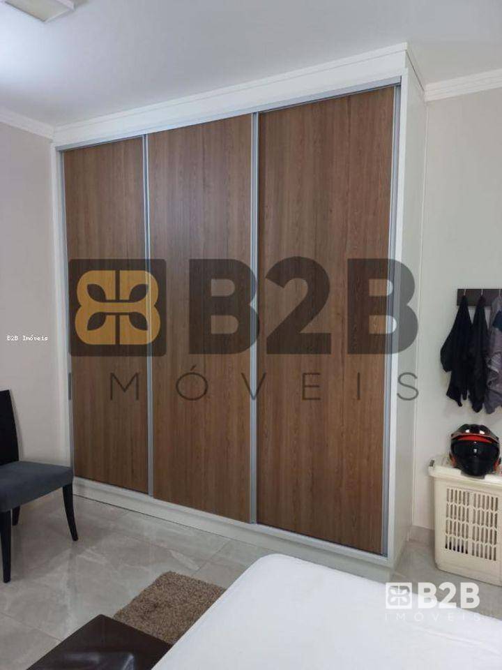 Casa à venda com 3 quartos, 150m² - Foto 23