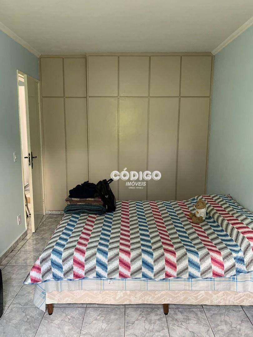 Apartamento à venda com 2 quartos, 60m² - Foto 11