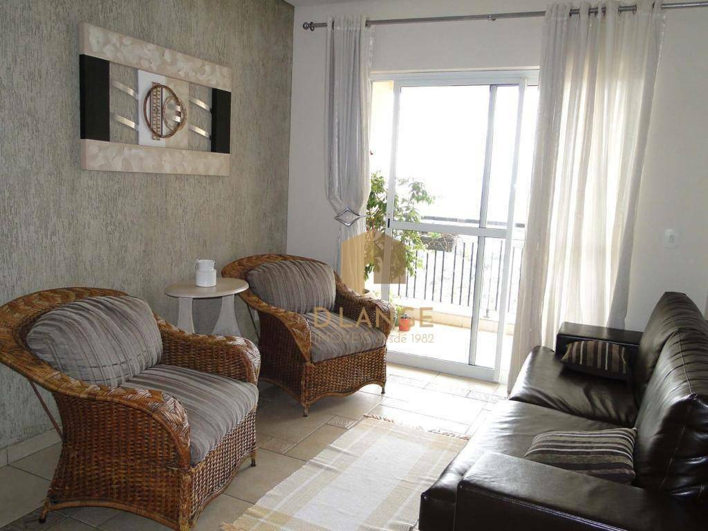 Apartamento à venda com 3 quartos, 117m² - Foto 1