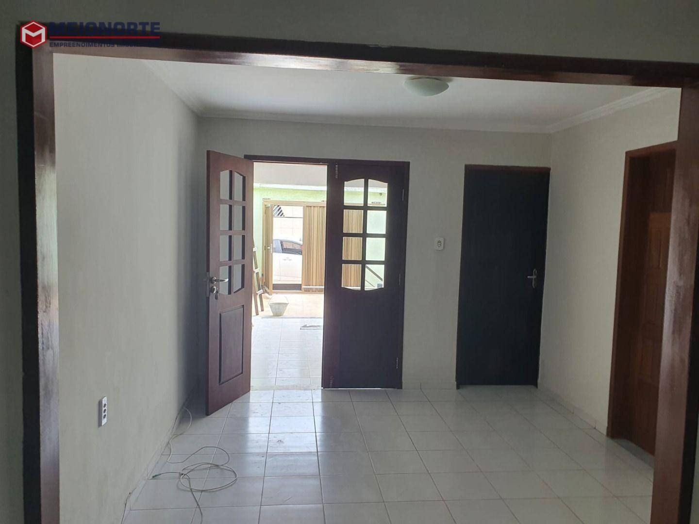 Casa para alugar com 2 quartos, 128m² - Foto 9