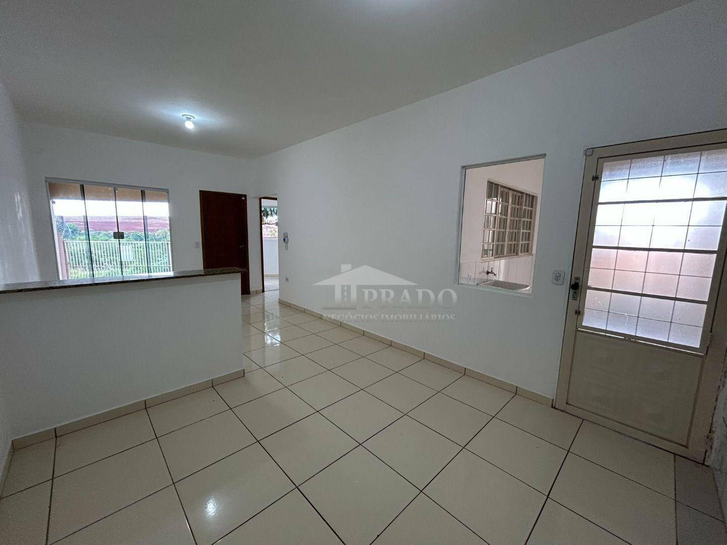 Casa para alugar com 3 quartos, 85m² - Foto 11