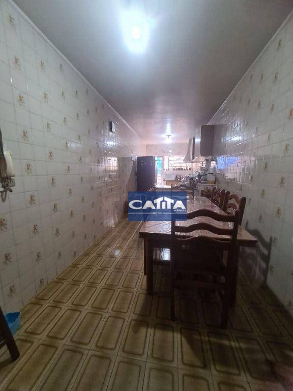 Sobrado à venda com 3 quartos, 340m² - Foto 11