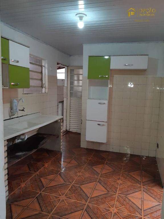 Casa à venda com 2 quartos, 103m² - Foto 5