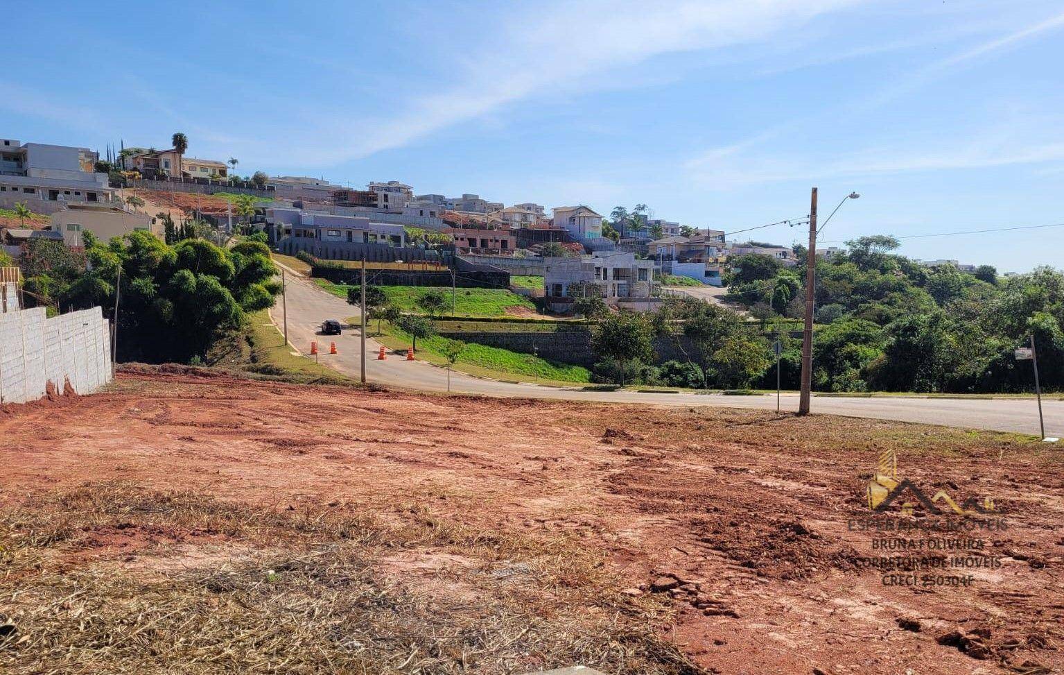 Loteamento e Condomínio à venda, 688M2 - Foto 1