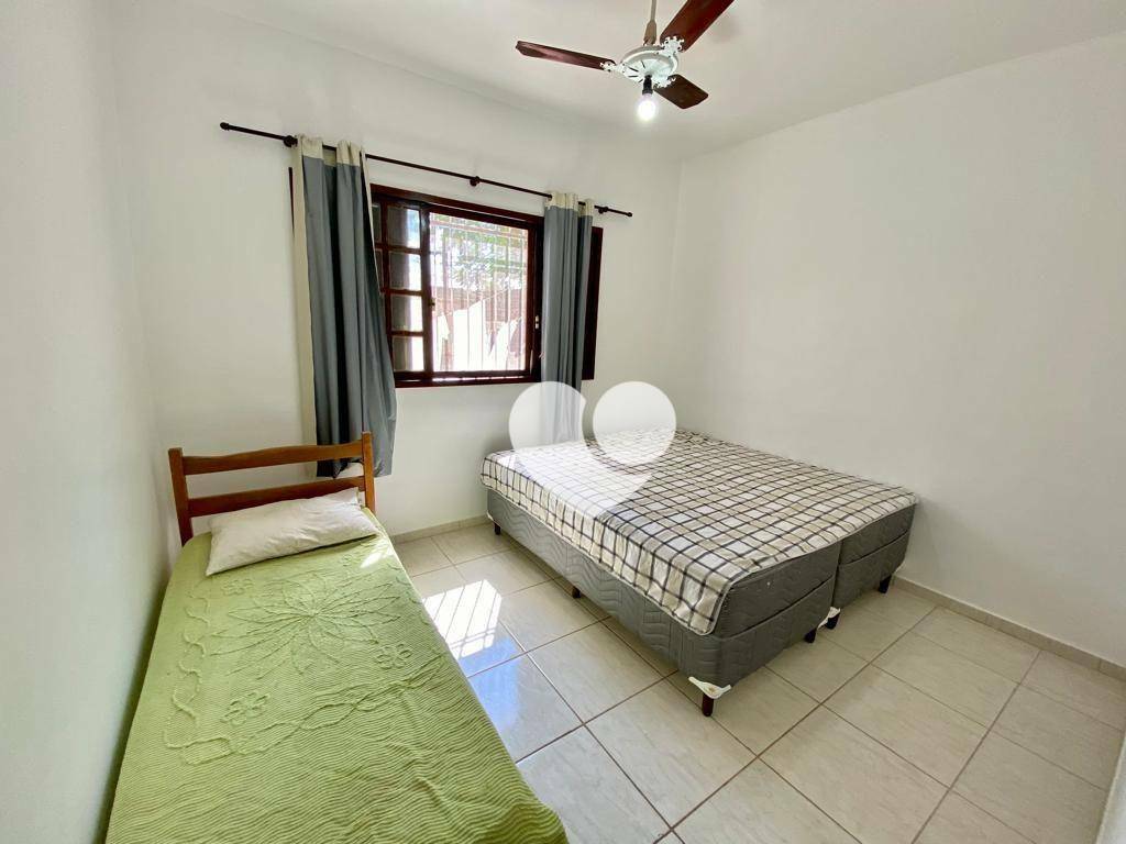 Casa de Condomínio à venda com 5 quartos, 300m² - Foto 19