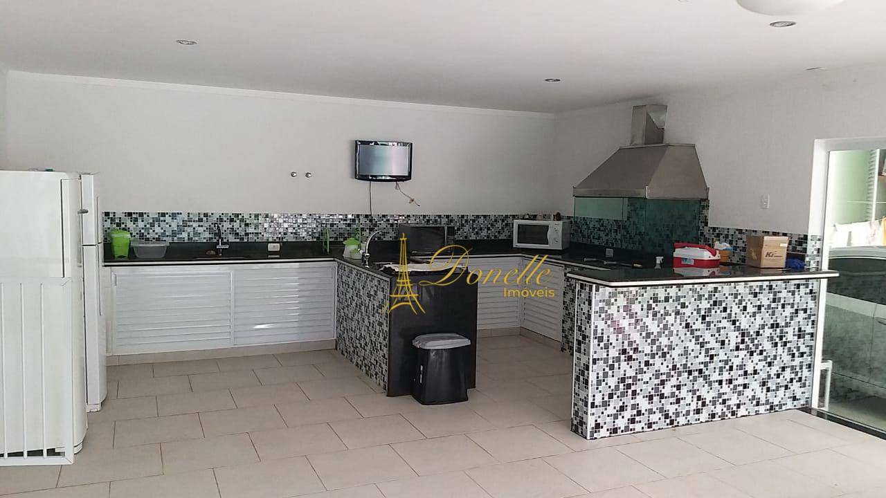 Casa de Condomínio à venda com 4 quartos, 400m² - Foto 22