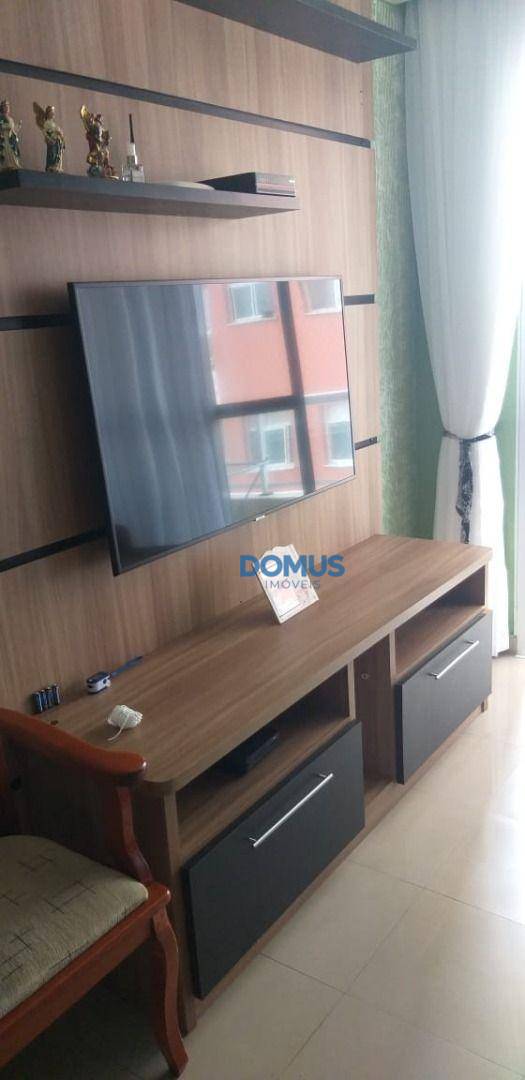 Apartamento à venda com 3 quartos, 87m² - Foto 2