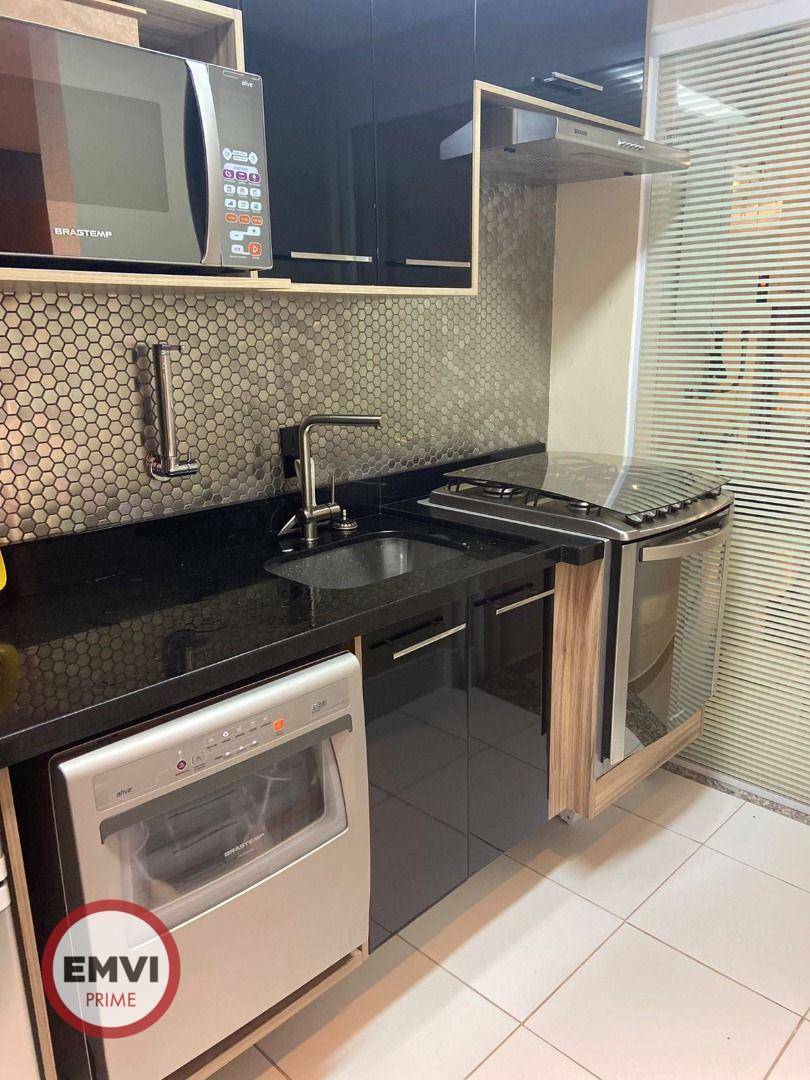 Apartamento à venda com 3 quartos, 82m² - Foto 13