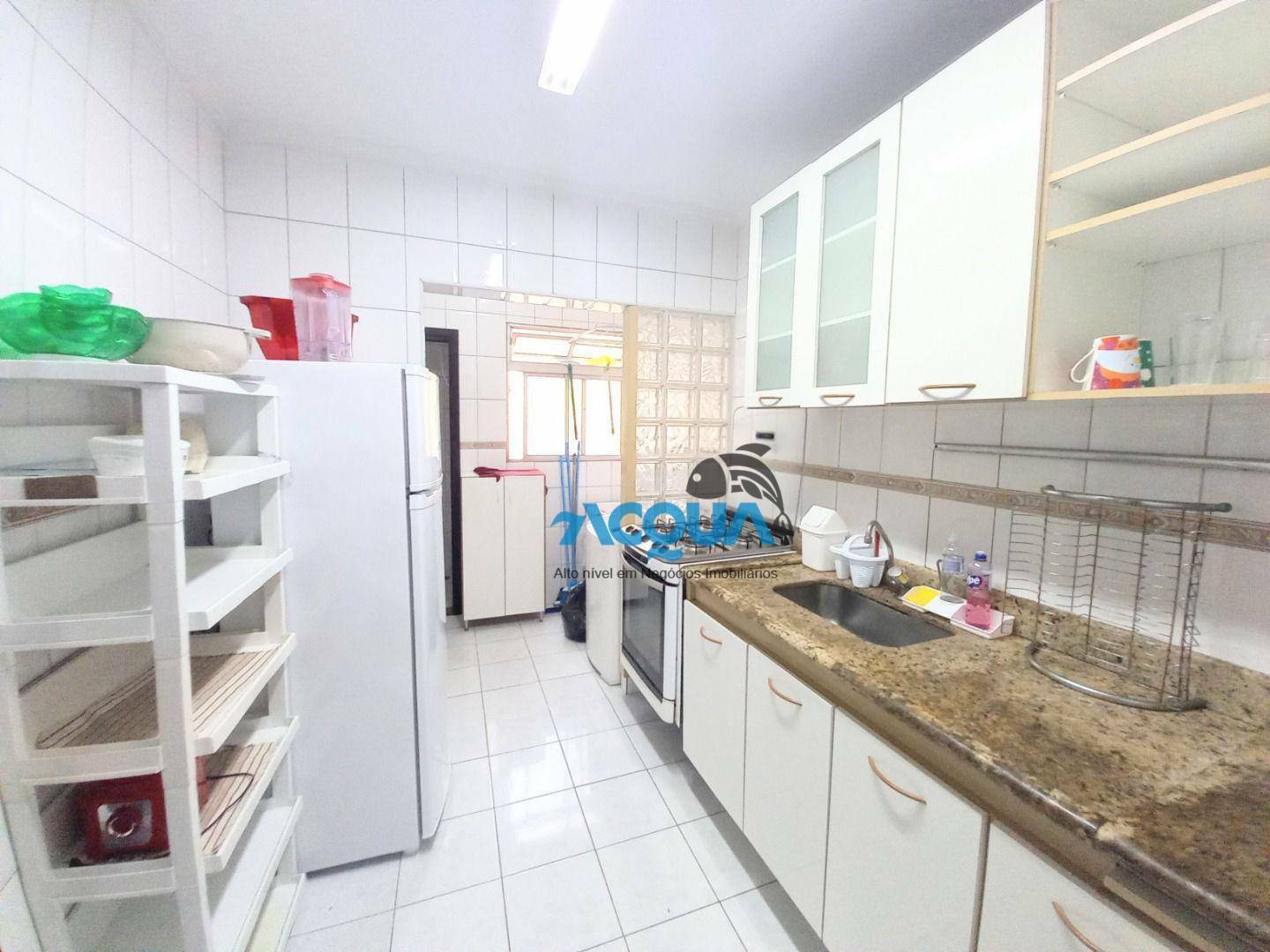 Apartamento à venda com 3 quartos, 75m² - Foto 4