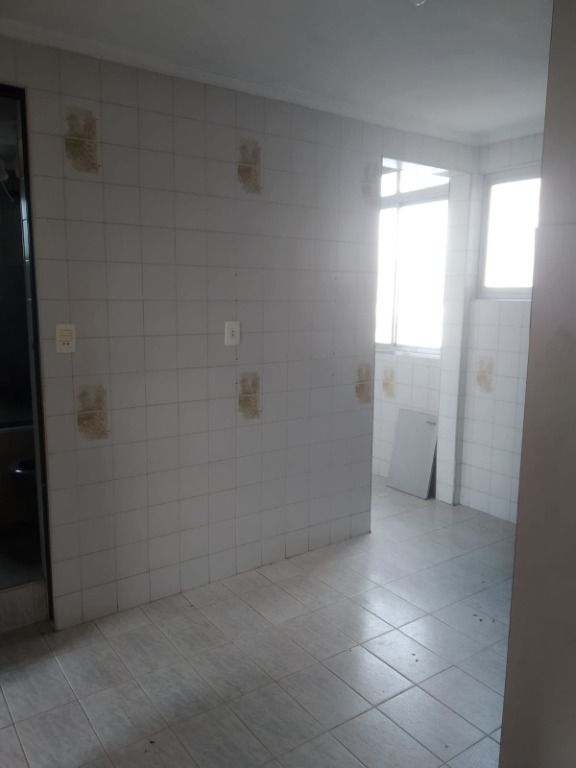 Apartamento à venda com 2 quartos, 48m² - Foto 9