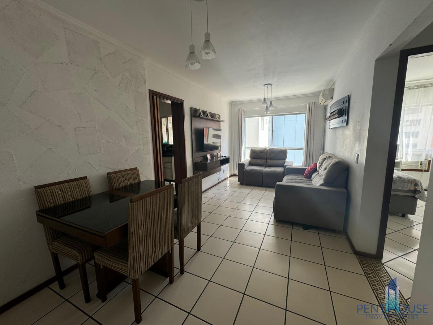 Apartamento à venda com 2 quartos, 68m² - Foto 4