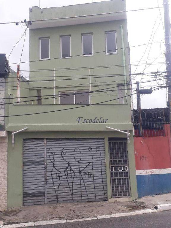 Sobrado à venda com 2 quartos, 350m² - Foto 5