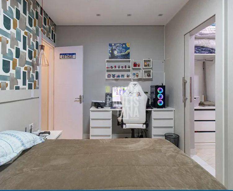 Casa à venda com 4 quartos, 200m² - Foto 4