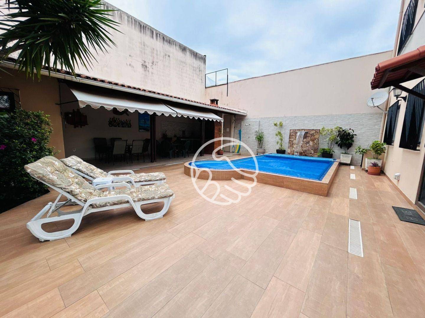 Casa de Condomínio, 5 quartos - Foto 1