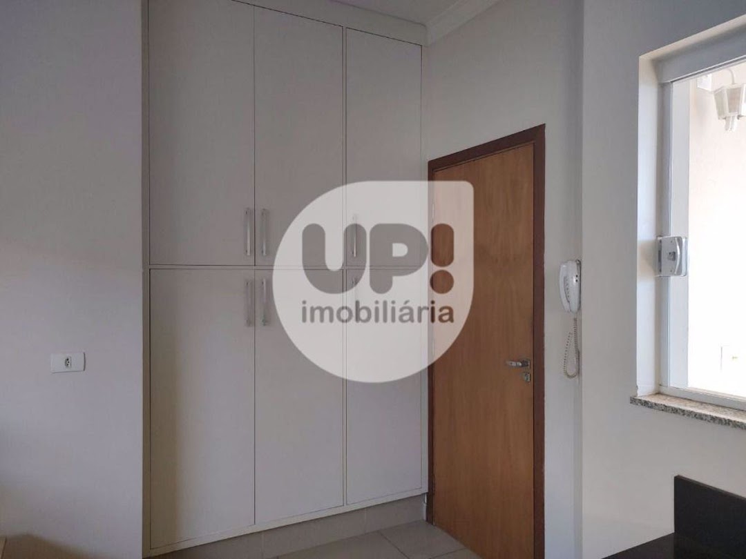 Casa à venda com 4 quartos, 275m² - Foto 3