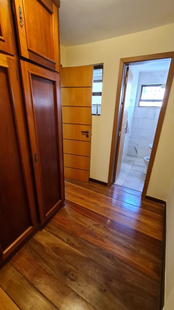 Apartamento à venda com 5 quartos, 250m² - Foto 49