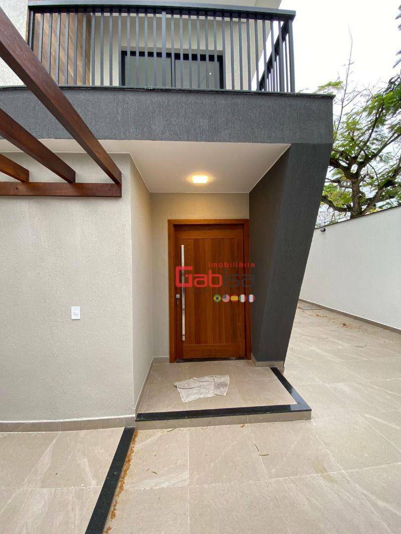 Casa à venda com 4 quartos, 141m² - Foto 18