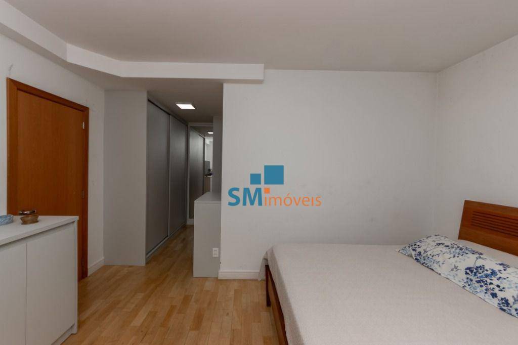 Apartamento à venda com 4 quartos, 208m² - Foto 21