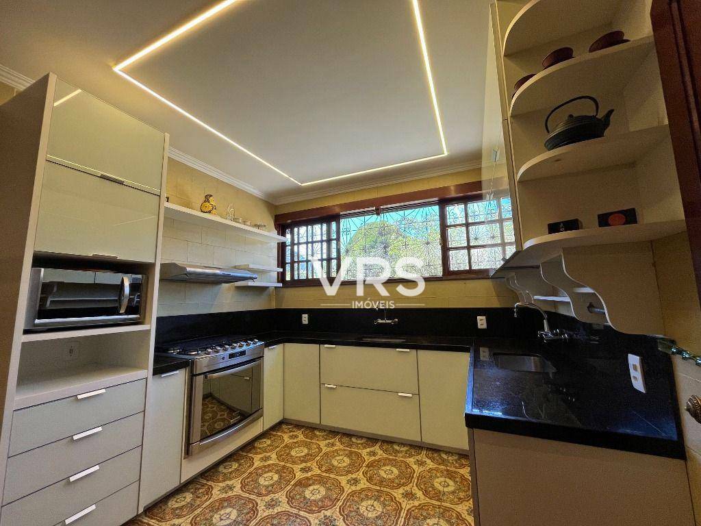 Casa à venda com 6 quartos, 503m² - Foto 73