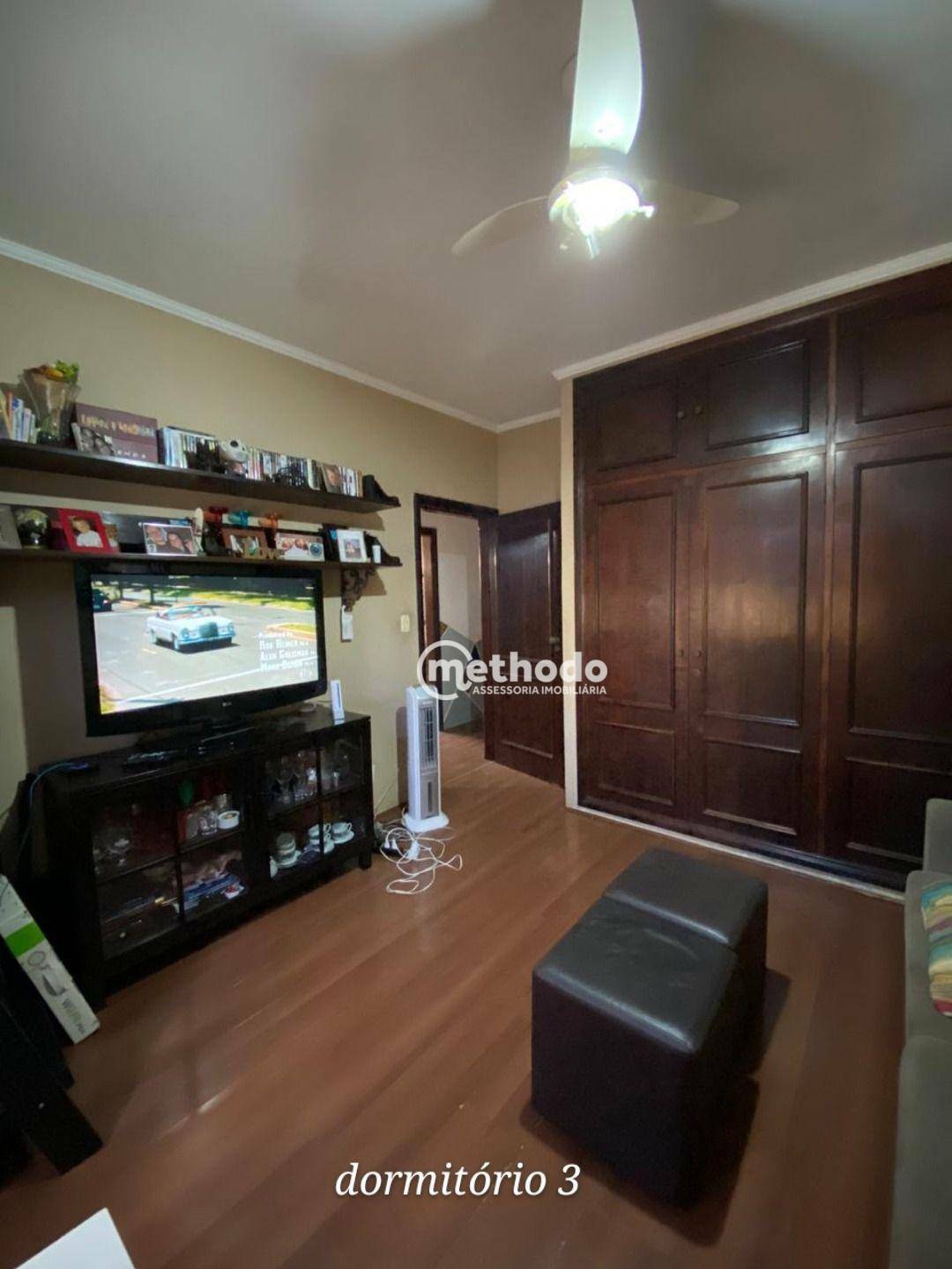 Casa à venda com 3 quartos, 200m² - Foto 10