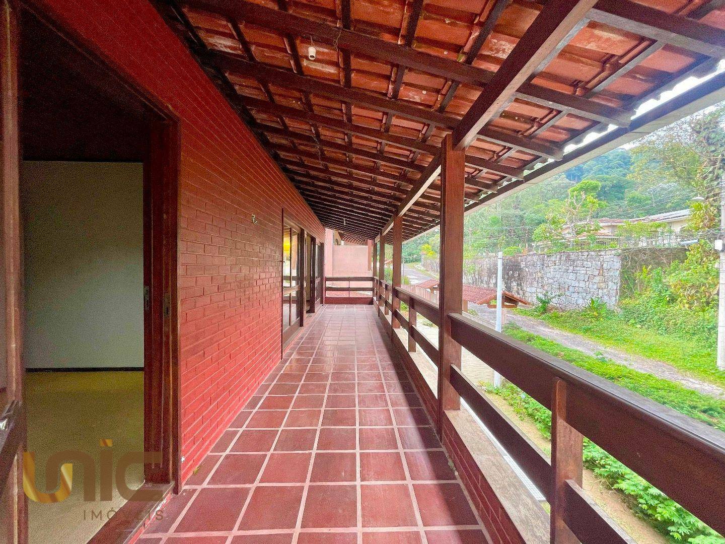 Casa de Condomínio à venda com 5 quartos, 340m² - Foto 22