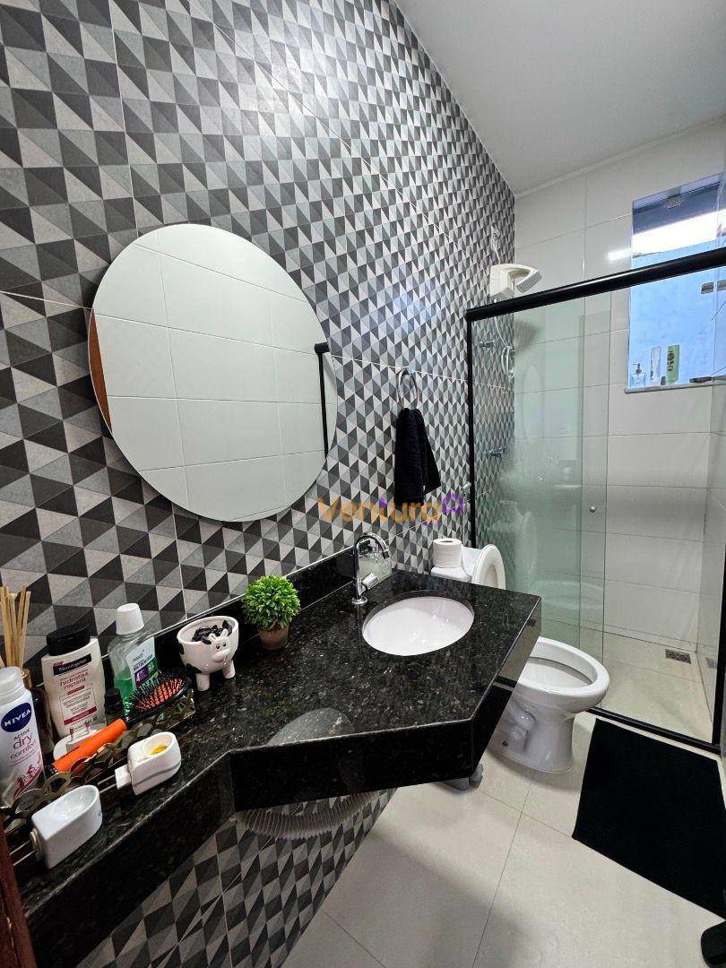 Casa à venda com 2 quartos, 78m² - Foto 18