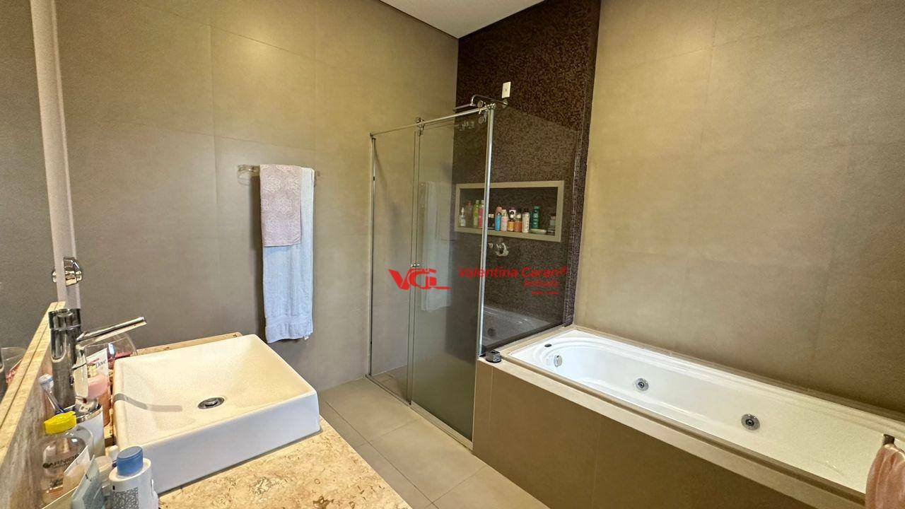 Chácara à venda com 5 quartos, 1037m² - Foto 27