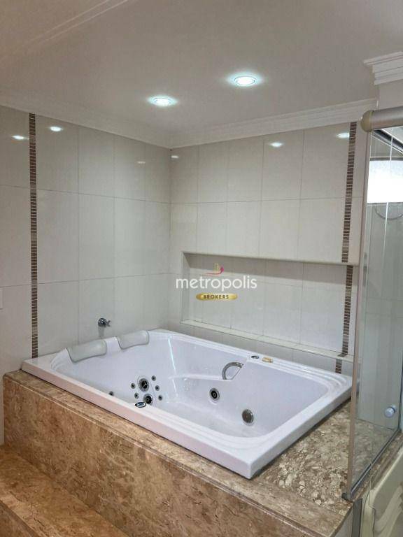 Sobrado à venda com 3 quartos, 300m² - Foto 25