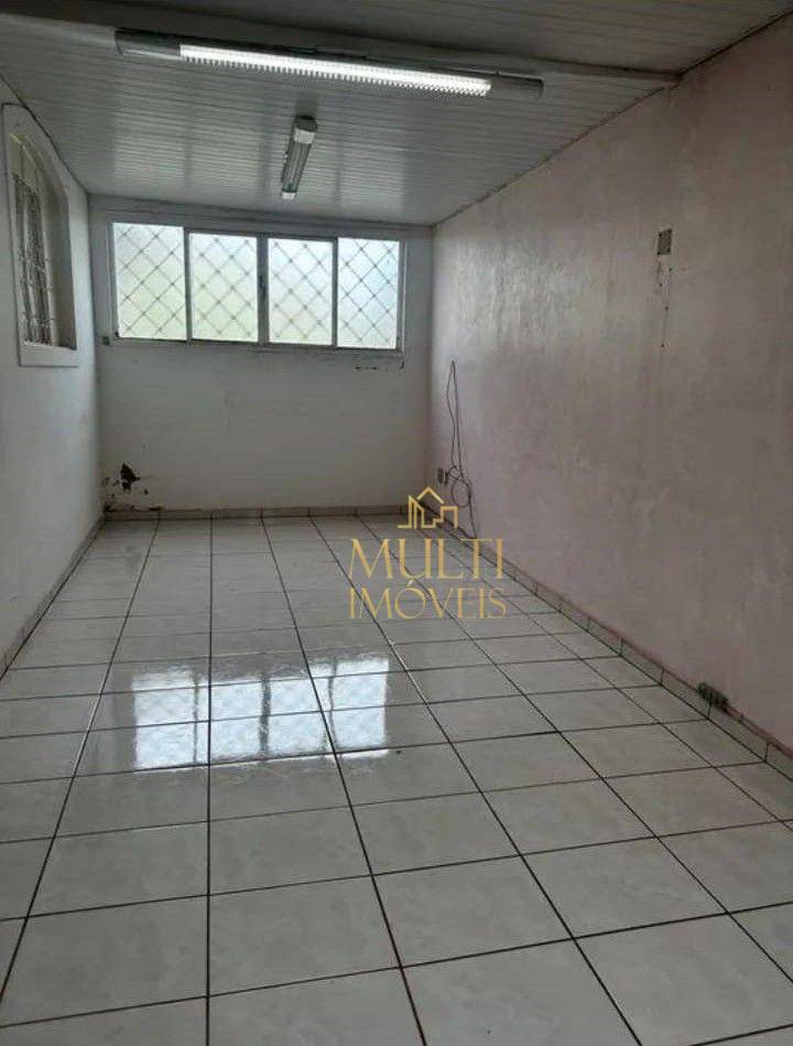 Casa à venda com 4 quartos, 200m² - Foto 13