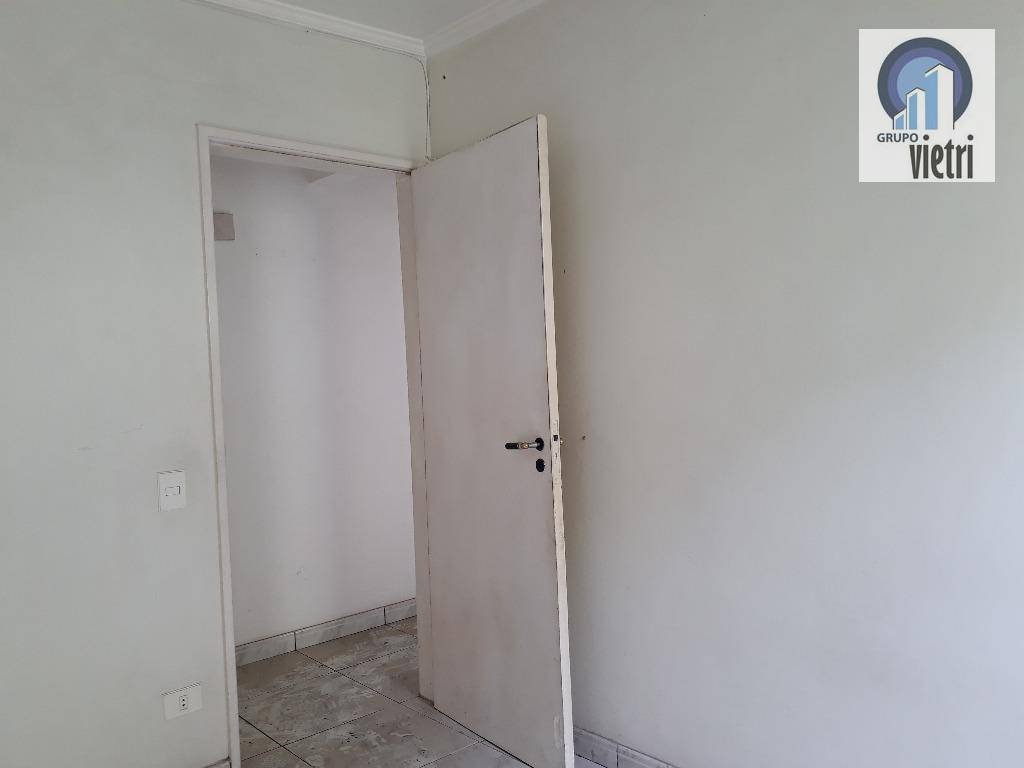 Apartamento à venda com 2 quartos, 52m² - Foto 27