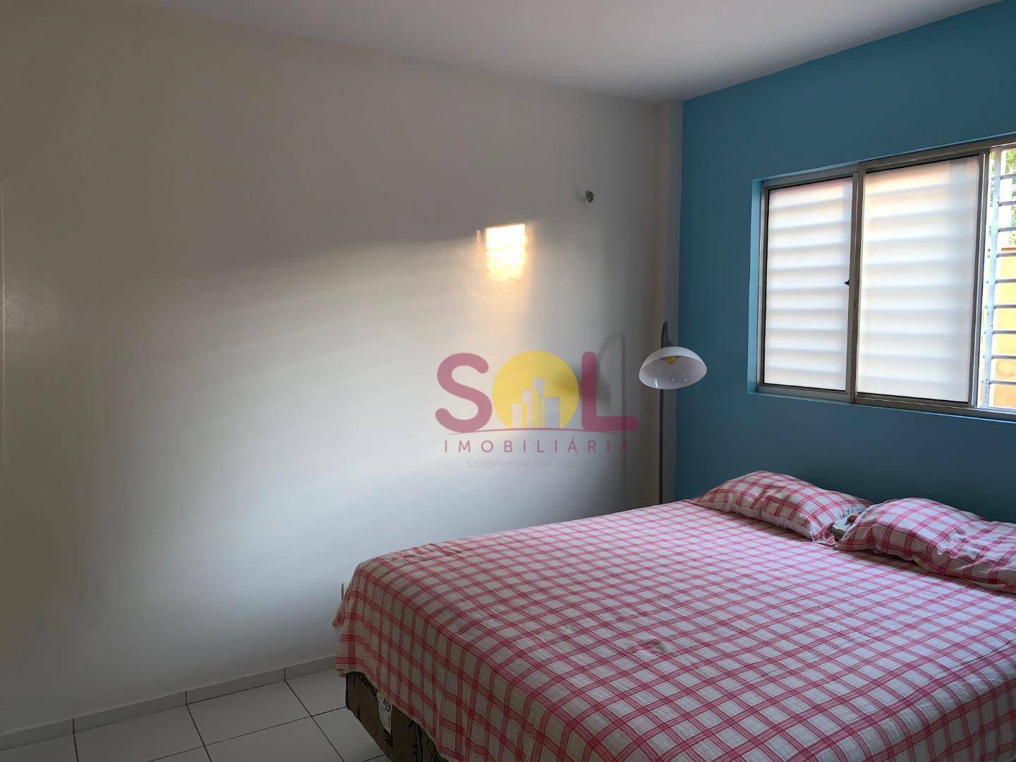 Apartamento à venda com 3 quartos, 65m² - Foto 2