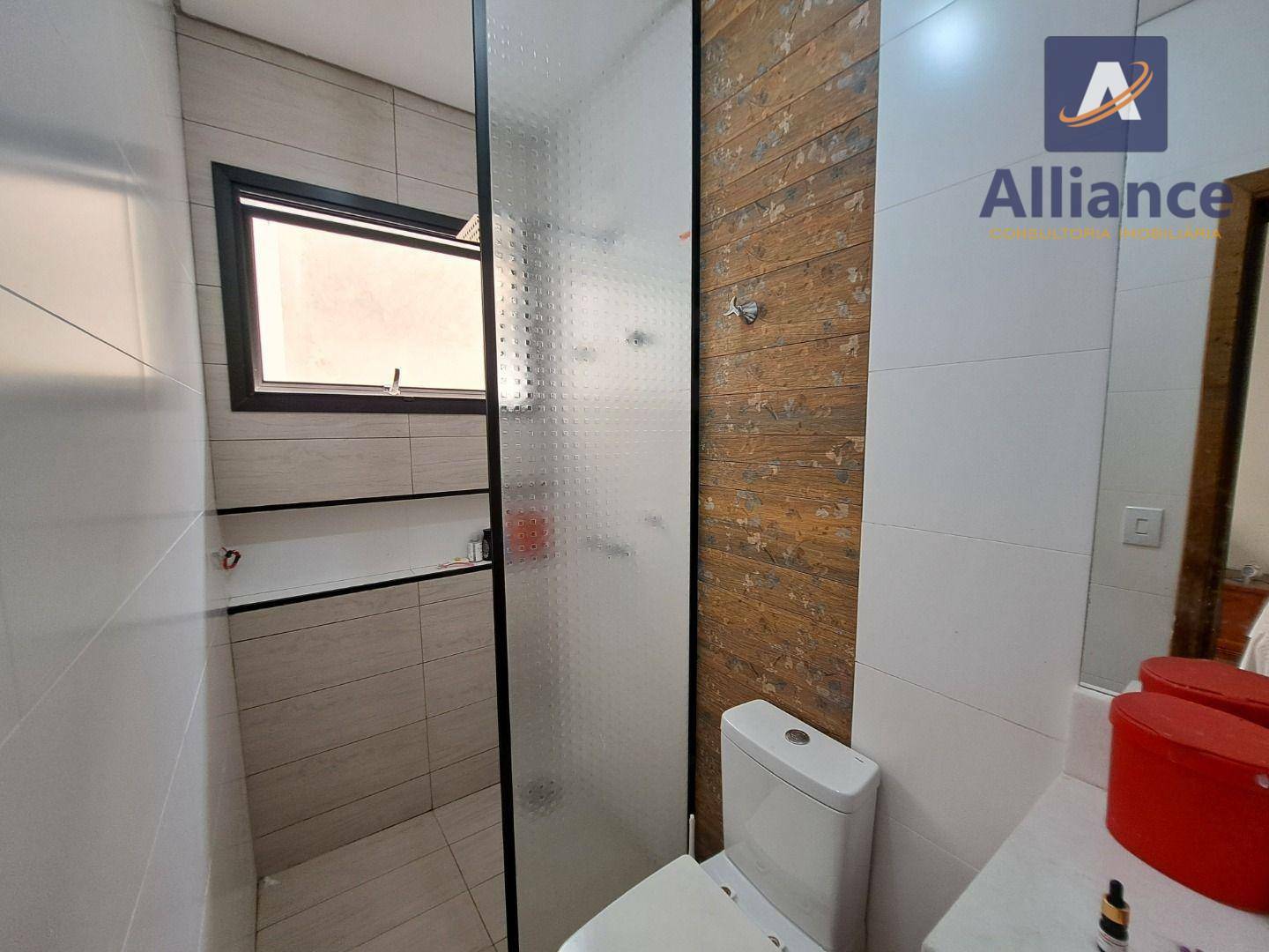 Casa de Condomínio para alugar com 4 quartos, 320m² - Foto 21