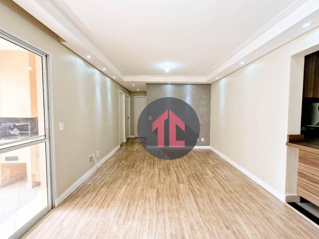 Apartamento à venda com 3 quartos, 75m² - Foto 3