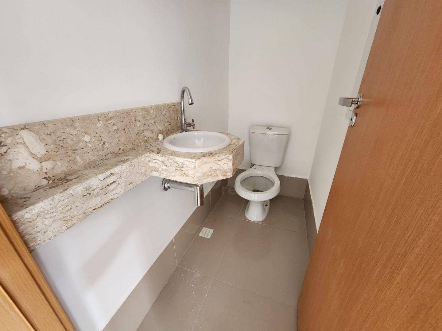 Apartamento à venda com 3 quartos, 166m² - Foto 4