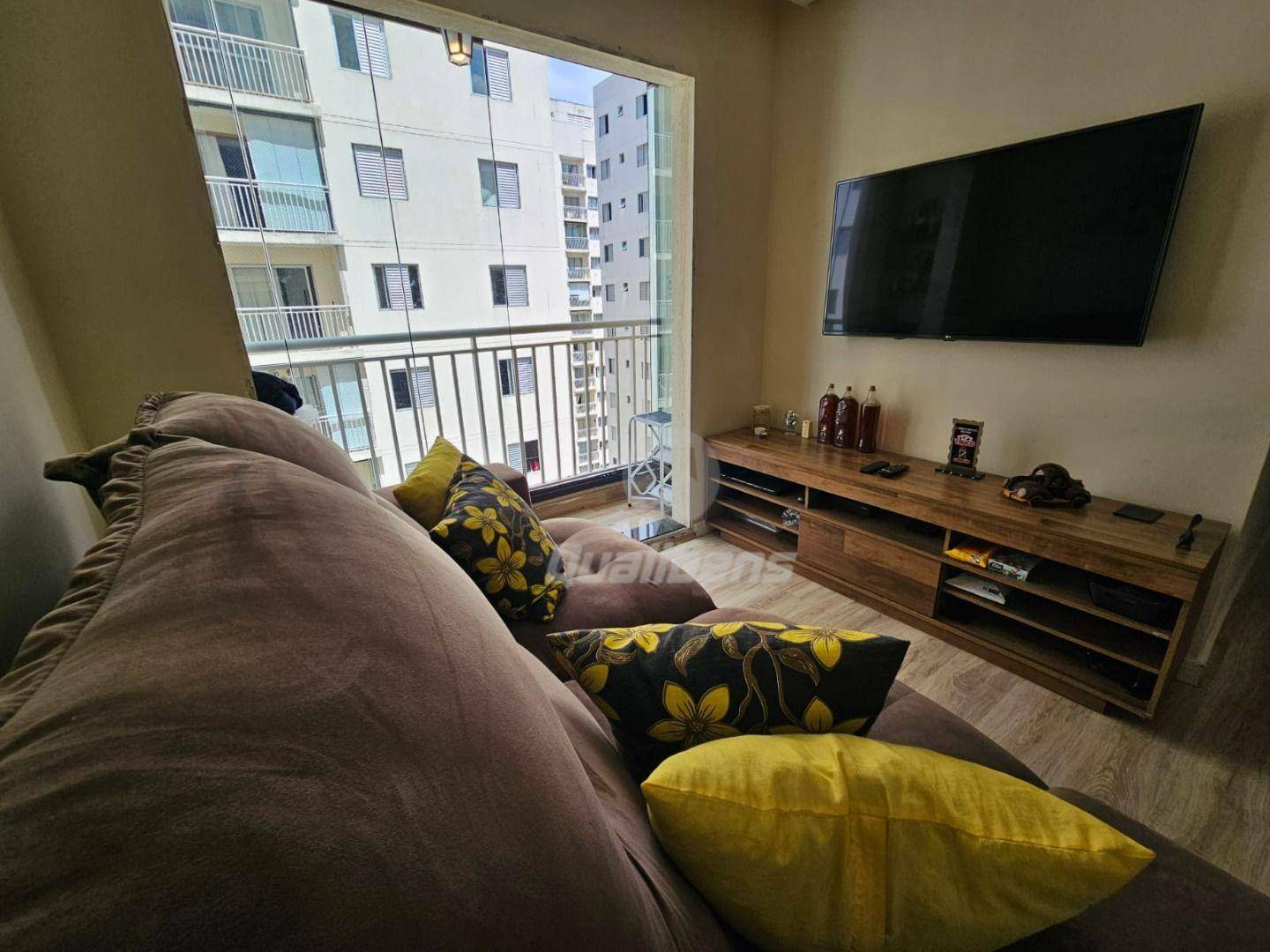 Apartamento à venda com 3 quartos, 67m² - Foto 1